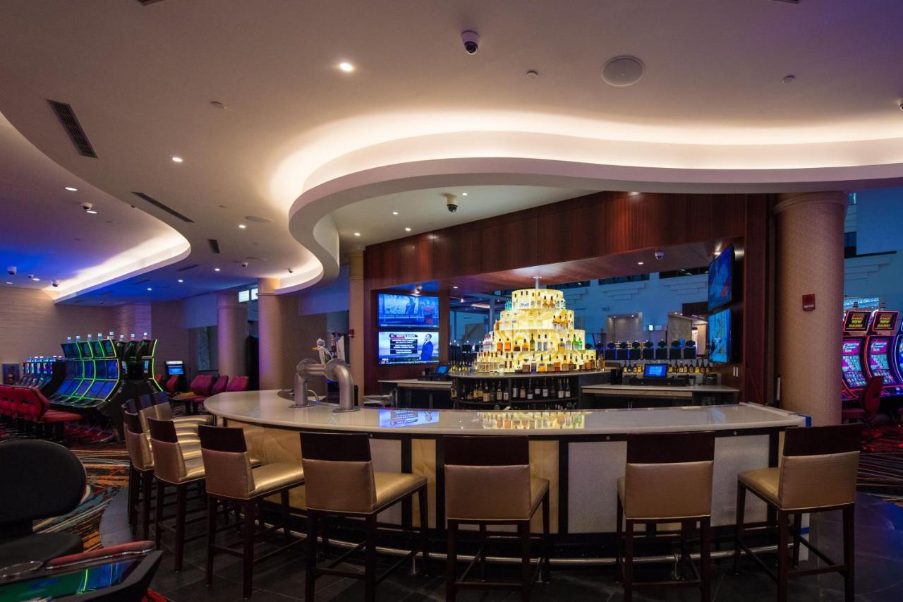 Jake'S 58 Casino Hotel - Adults Only Islandia Exterior photo