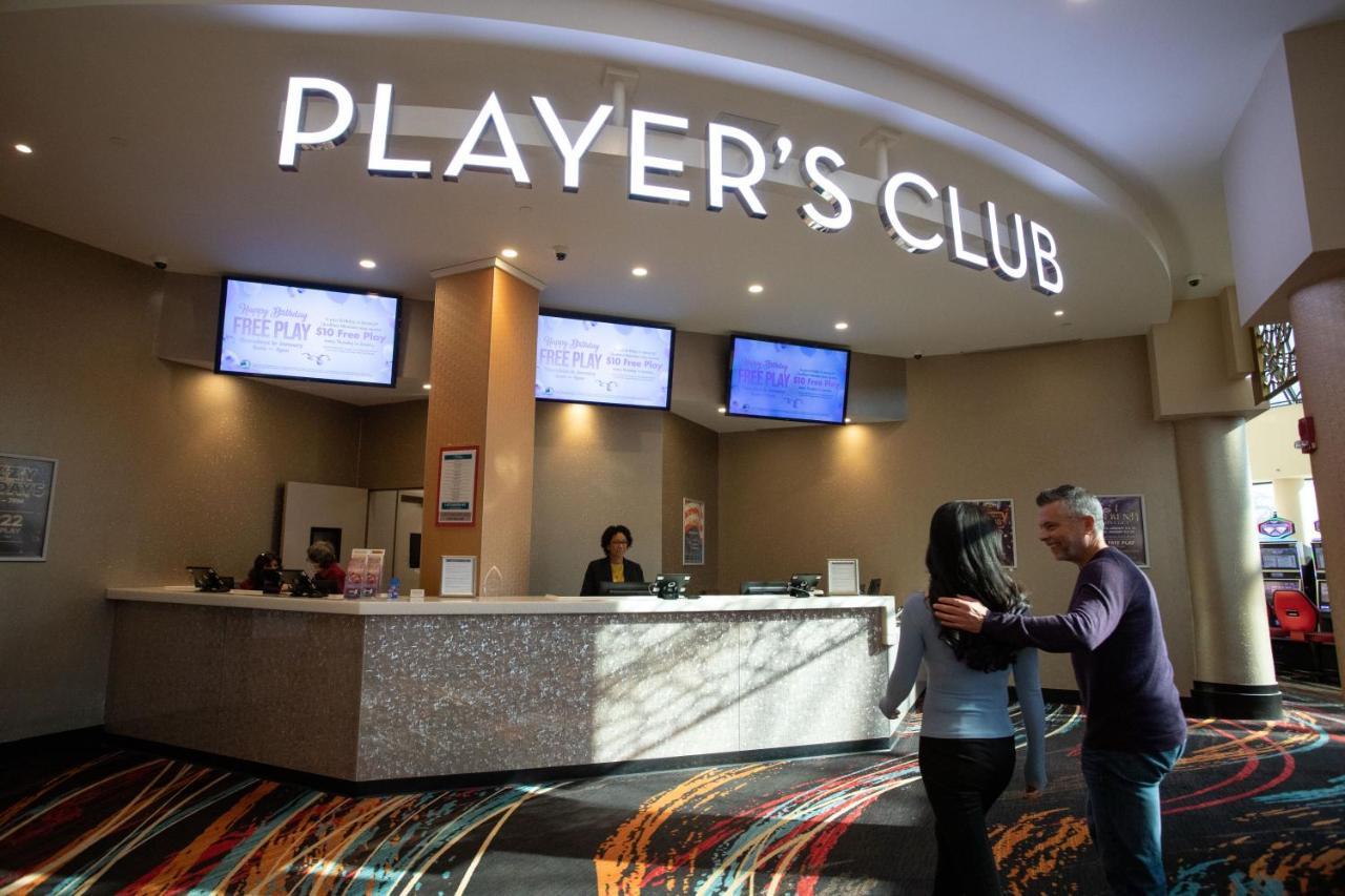 Jake'S 58 Casino Hotel - Adults Only Islandia Exterior photo